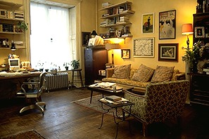 Hit and Runway - Elliots apartment, NYC, 1998